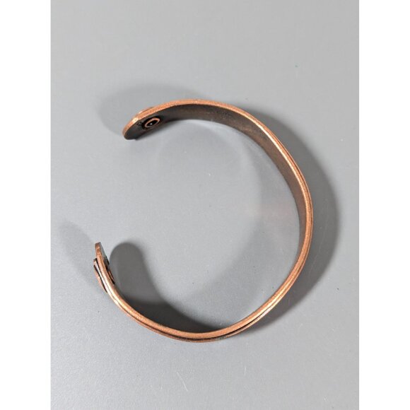 Copper Floral Cuff Bracelet 7 in Classic Western Boho - Picture 2 of 7